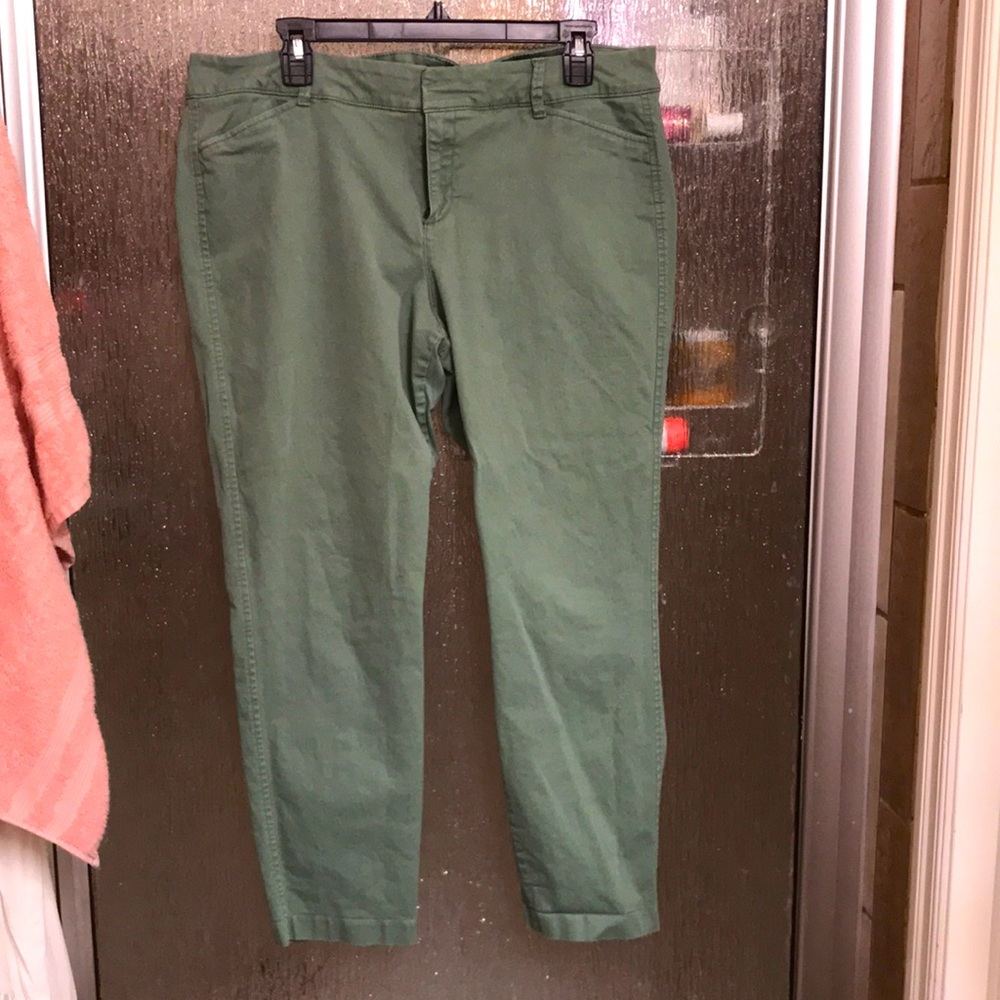 Old navy army green pixie pants